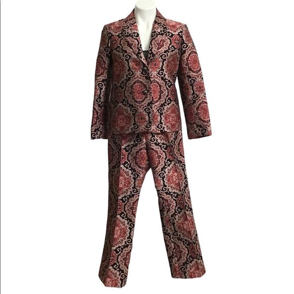 kate spade Red Runway Medallion Jacquard Pantsuit Blazer Size 2 Trousers Size 0 - Picture 2 of 16